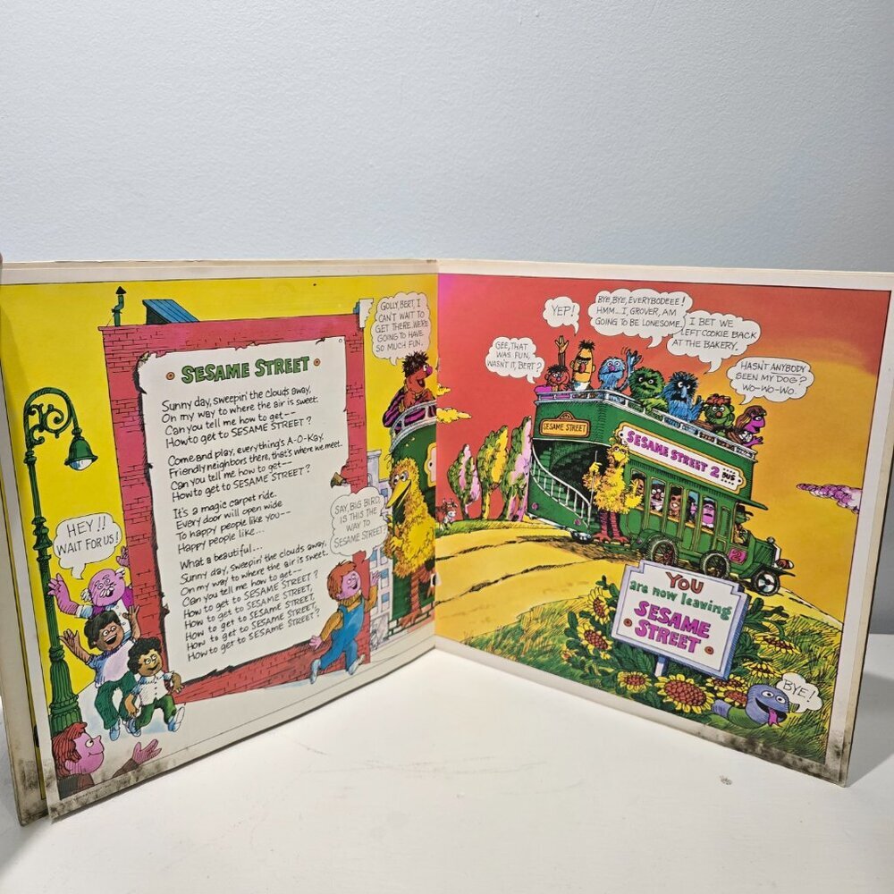 Sesame Street 2 - The Official Sesame Street Book‑and‑Record Album, Vinyl, 1971​ - Picture 6 of 12